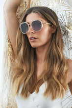 Load image into Gallery viewer, JOY - Crystal Champagne