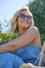 Load image into Gallery viewer, WREN - Honey Tort